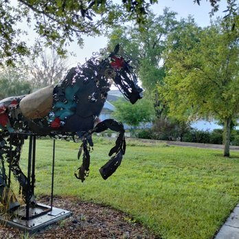 Kapp & Kappy B&B - Enjoy "Cricket the Sugar Horse" in our sculpture and native plant/butterfly garden - Bed & Breakfast Near Me - Kissimmee, Florida Kapp & Kappy B&B - Enjoy "Cricket the Sugar Horse" in our sculpture and native plant/butterfly garden - Bed & Breakfast Near Me - Kissimmee, Florida