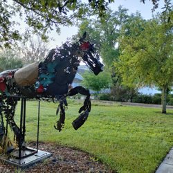 Kapp & Kappy B&B - Enjoy "Cricket the Sugar Horse" in our sculpture and native plant/butterfly garden