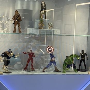 Kenny's On The Plaza - Star Wars & Marvel - Jewelry Near Me - Santa Fe, New Mexico Kenny's On The Plaza - Star Wars & Marvel - Jewelry Near Me - Santa Fe, New Mexico