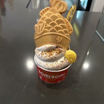 Somisomi - Soft serve with taiyaki - Ice Cream & Frozen Yogurt Near Me - Bellevue, Washington Somisomi - Soft serve with taiyaki - Ice Cream & Frozen Yogurt Near Me - Bellevue, Washington