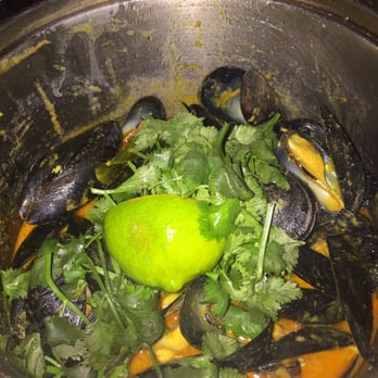 Flex Mussels - Thai Mussels - Seafood Near Me - New York, New York