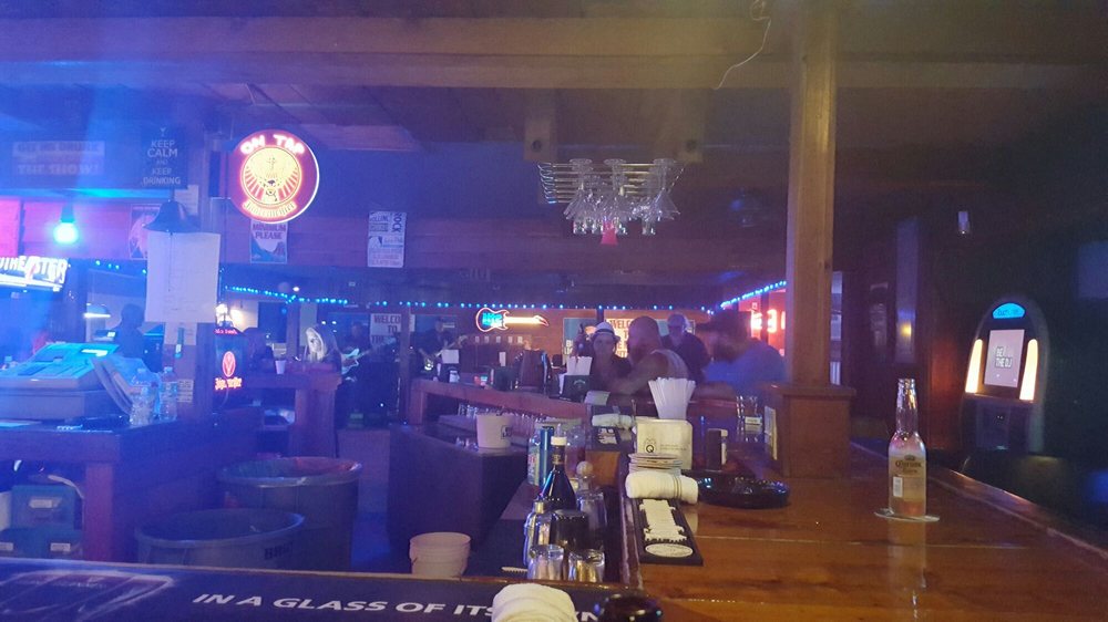 MULE’S HITCH Updated September 2024 41118 S Range Rd, Ponchatoula