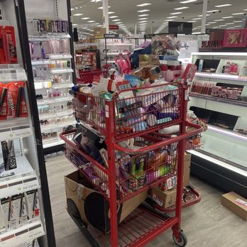 Target - Store was a complete wreck. Buggies full of stuff just sitting in isles. Boxes in the walk way. Empty shelves. Do better Target. - Department Stores Near Me - Memphis, Tennessee