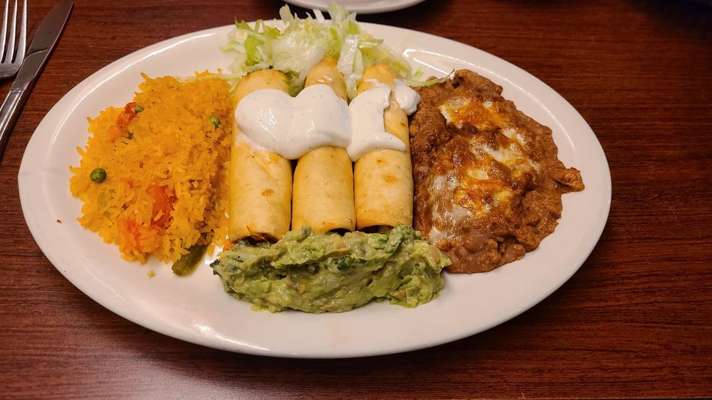 El Molcajete Mexican Resturant