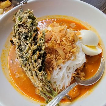 Baan Siam - Thai vermicelli in peanut sauce - Thai Near Me - Washington, DC, District of Columbia Baan Siam - Thai vermicelli in peanut sauce - Thai Near Me - Washington, DC, District of Columbia