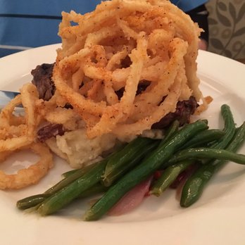 Henry's - Ribeye steak with Tobacco onion - New American Near Me - Wilmington, North Carolina