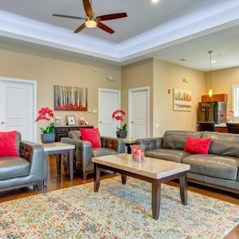 Rustic Oaks - Apartments Near Me - Oak Forest, Illinois Rustic Oaks - Apartments Near Me - Oak Forest, Illinois