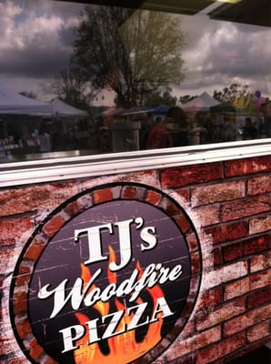 TJ's Woodfire Pizza by null