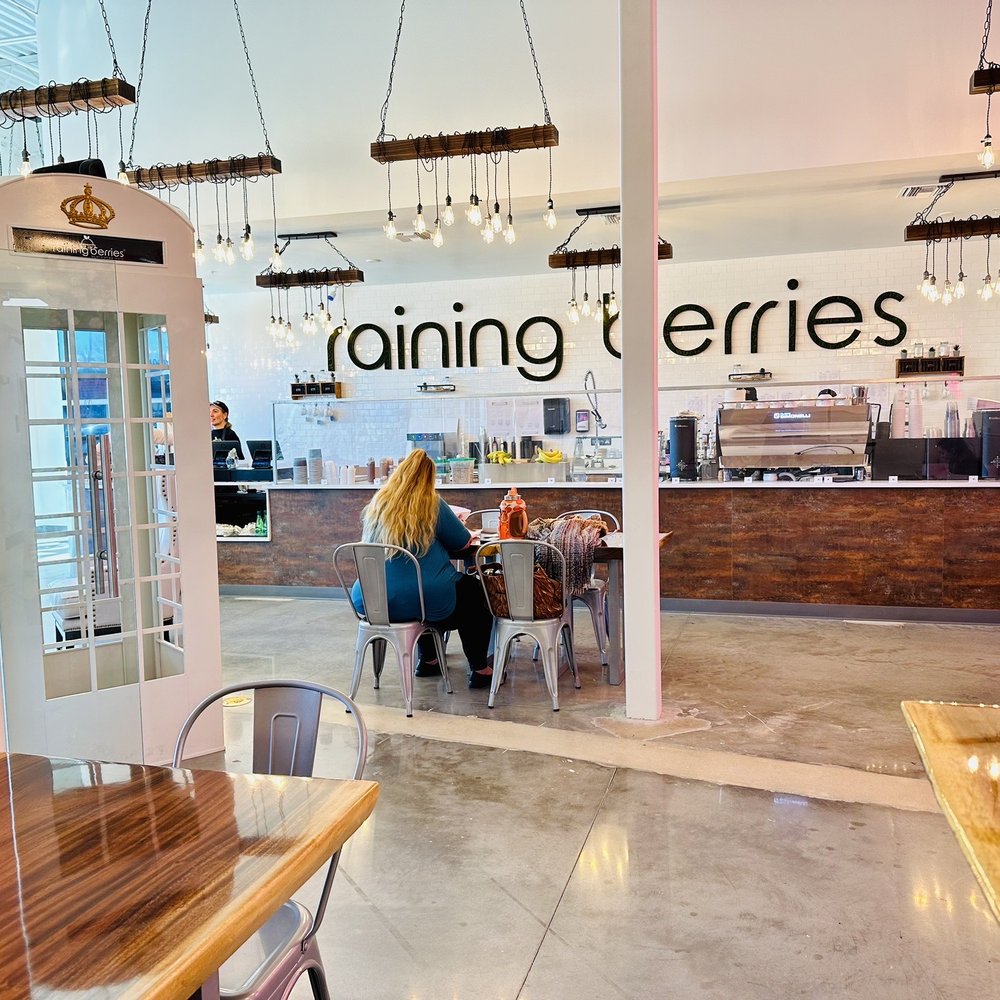 Raining Berries - Inside - Acai Bowls Near Me - Westchase, Florida Raining Berries - Inside - Acai Bowls Near Me - Westchase, Florida