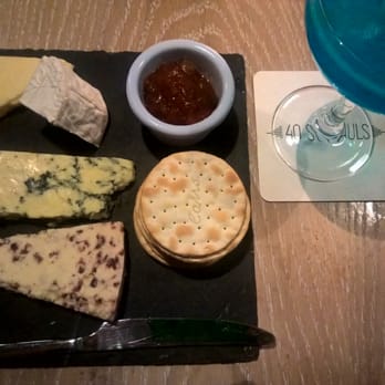 40 St Paul's - Awesome cheeseboard - Cocktail Bars Near Me - Birmingham, XWM