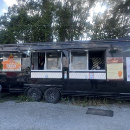 Compa Taco - Truck - outside - Tacos Near Me - Charlotte, North Carolina