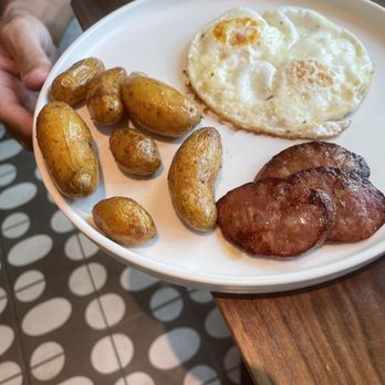 Mara - Kids meal - Mediterranean Near Me - Honolulu, Hawaii