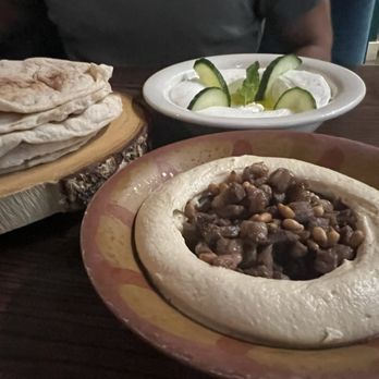 Al Hawr - Lebanese Near Me - Portland, Oregon