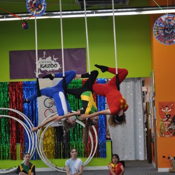 Circus Kazoo - Triple-trapeze is 3 times the fun! - Performing Arts Near Me - Grayslake, Illinois