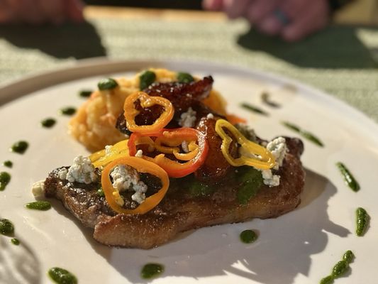 King's Landing Bistro by null