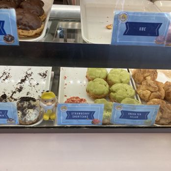 Beard Papa's Castro Valley - Assortment - Desserts Near Me - Castro Valley, California Beard Papa's Castro Valley - Assortment - Desserts Near Me - Castro Valley, California
