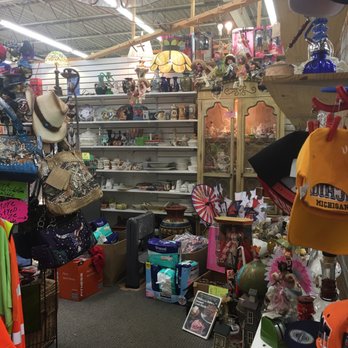 Dixie Antiques - Antiques Near Me - Waterford, Michigan