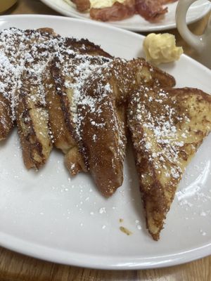 Central Diner (formerly Central Coffee Shoppe) by null