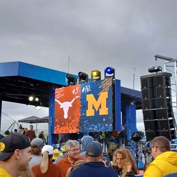 Michigan Stadium - Stadiums & Arenas Near Me - Ann Arbor, Michigan