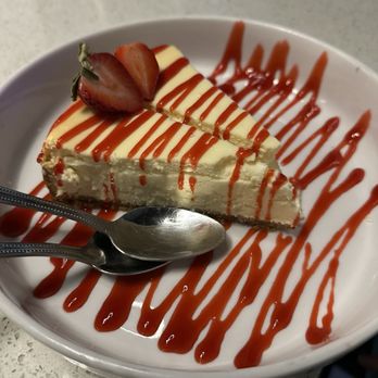 Ritmo Kitchen and Lounge - Lounges Near Me - Bakersfield, California