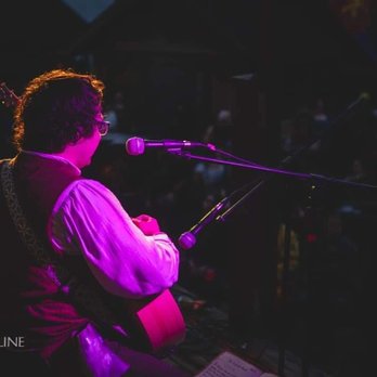 Honolulu Music Lessons Workshop - Me performing for 300-400 people at a concert (SUCCESSFULLY!) - Musical Instruments & Teachers Near Me - Honolulu, Hawaii