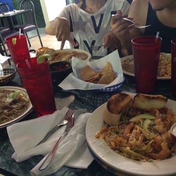 Fiesta Mexicana - Shrimp pasta, chille verde, tostadas, enchiladas - Mexican Near Me - Merced, California