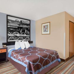 Super 8 by Wyndham Havre De Grace Aberdeen Area - Guest room