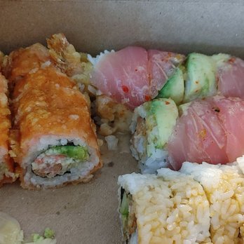 Wasabi Sushi Bar - Sushi Bars Near Me - Clayton, Missouri