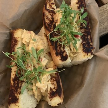 Sunday C&C Eatery - Crab Rolls - Food Trucks Near Me - Brooklyn, New York