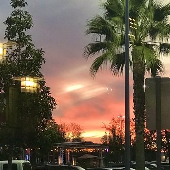 MOD Pizza - Sunset from MOD window location in Downey shopping center - Pizza Near Me - Downey, California MOD Pizza - Sunset from MOD window location in Downey shopping center - Pizza Near Me - Downey, California