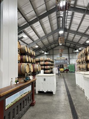 Roche Winery & Vineyards by null