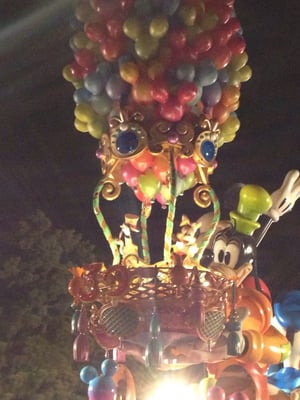 Tokyo Disneyland by null