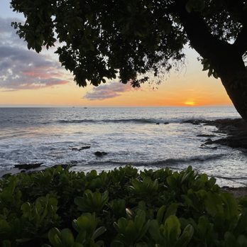 Kai Eats + Drinks - Sunset from front of Kai's - Tacos Near Me - Kailua-Kona, Hawaii Kai Eats + Drinks - Sunset from front of Kai's - Tacos Near Me - Kailua-Kona, Hawaii