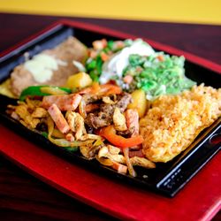 La Luna Mexican Restaurant - Hawaiian Fajita