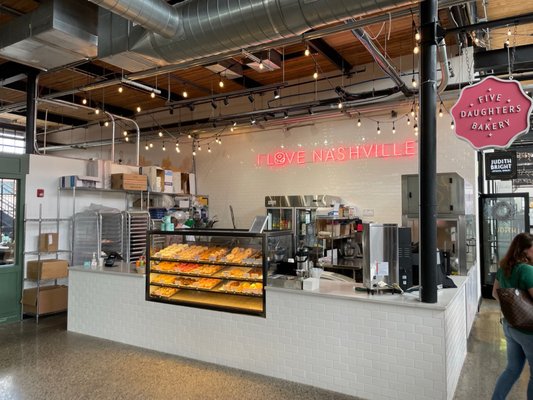 L & L Market by null