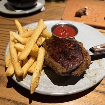 Outback Steakhouse - sirloin steak with fries - Steakhouses Near Me - Lithia, Florida