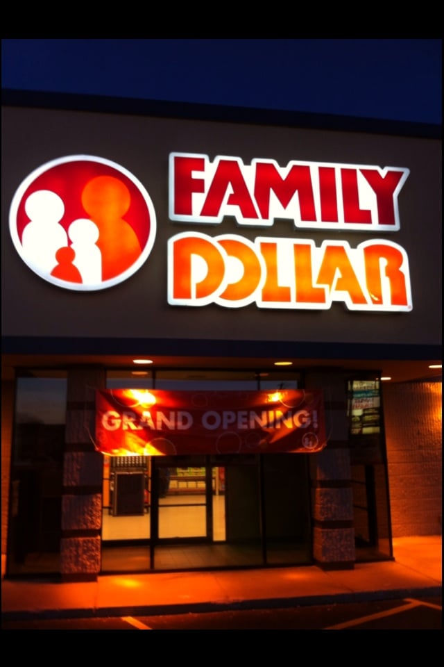 FAMILY DOLLAR STORE 25300 75th St, Paddock Lake, Wisconsin Discount