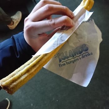 Churros El Bochito - Freshly fried filled churros! But Islands?? - Street Vendors Near Me - Los Angeles, California