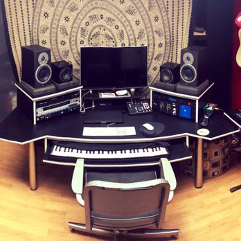 MAPS - Music & Arts Production Studio - Studio ste. B was awesome and sounds great! - Recording & Rehearsal Studios Near Me - Fullerton, California MAPS - Music & Arts Production Studio - Studio ste. B was awesome and sounds great! - Recording & Rehearsal Studios Near Me - Fullerton, California