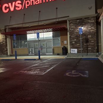 CVS Pharmacy - Employee closing 15 minutes early store closes at 11 pm not 10:45 - Drugstores Near Me - Winnetka, California