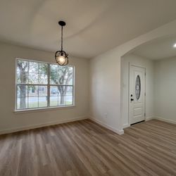 San Marcos Drywall Repair - Entryway After