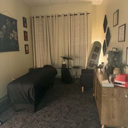 Kost Acupuncture & Herbal Healing - Treatment room