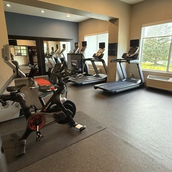 Hilton Garden Inn Minneapolis St. Paul-Shoreview - Exercise room - Hotels Near Me - Shoreview, Minnesota Hilton Garden Inn Minneapolis St. Paul-Shoreview - Exercise room - Hotels Near Me - Shoreview, Minnesota