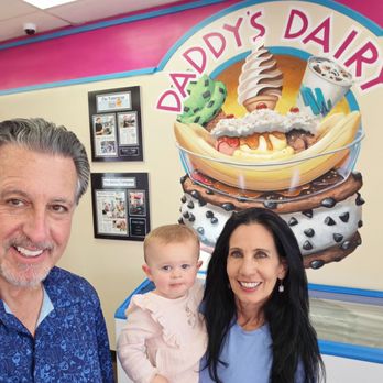 Daddy’s Dairy - ROSARIO S. CASSATA AND CAROLYN AT DADDY'S DAIRY IN NORWOOD MASSACHUCETTS. - Ice Cream & Frozen Yogurt Near Me - Norwood, Massachusetts