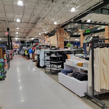 DICK'S Sporting Goods - Sporting Goods Near Me - Gilbert, Arizona DICK'S Sporting Goods - Sporting Goods Near Me - Gilbert, Arizona