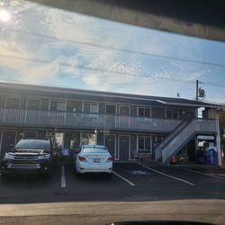 The Ship Motel
