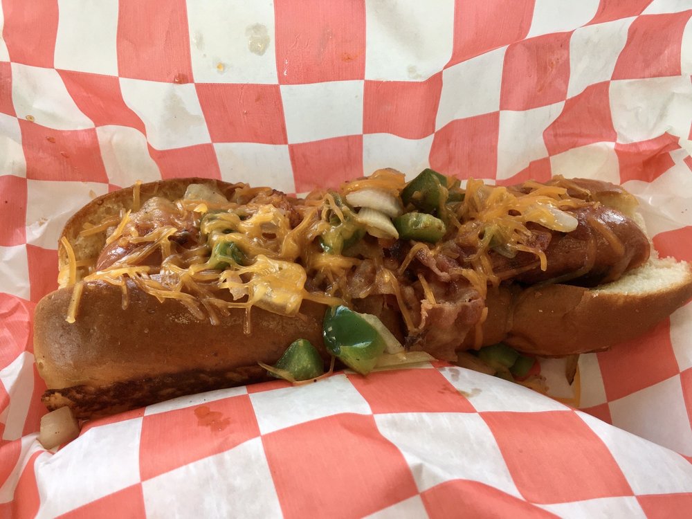 SCHULTZ’S TREAT STREET 65 Photos & 25 Reviews 3023 Oakland Dr