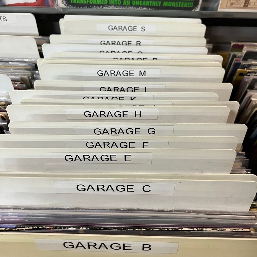 Lots of Garage! Lots of Garage!