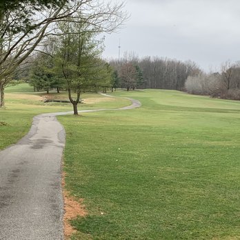 Windmill Lakes Golf Club - Windmill Lakes Golf Club off-season - Golf Near Me - Ravenna, Ohio Windmill Lakes Golf Club - Windmill Lakes Golf Club off-season - Golf Near Me - Ravenna, Ohio
