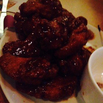 Wilf's Restaurant & Bar - Rock n roll wings! - Pubs Near Me - Waterloo, Ontario
